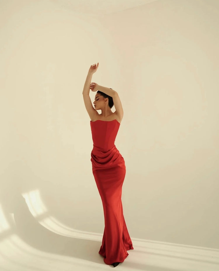 Mia – Elegance Maxi Dress