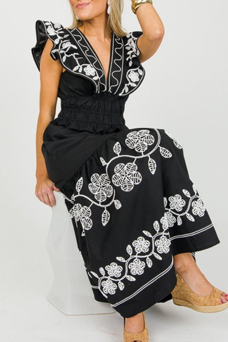 Contrast embroidered dress