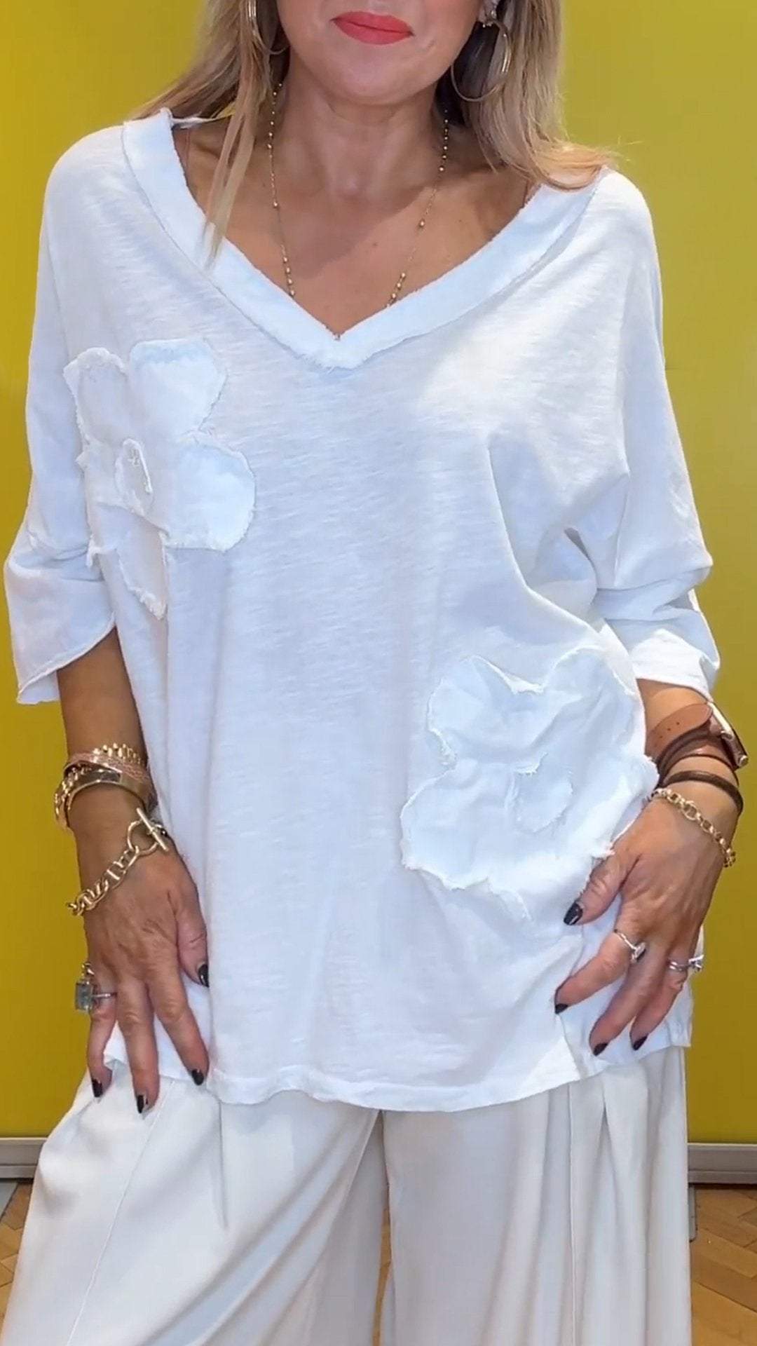 Women V-neck Mid-sleeve Embroidered Casual Top